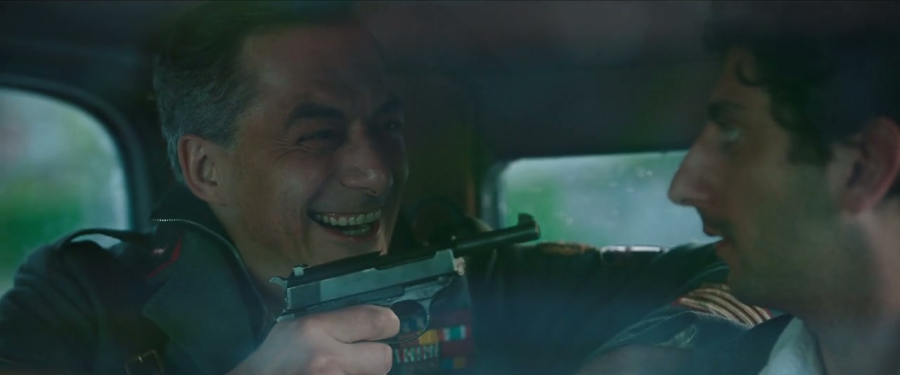 Robbing Mussolini Screenshot
