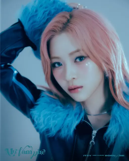 ryu jin itzy 1310414