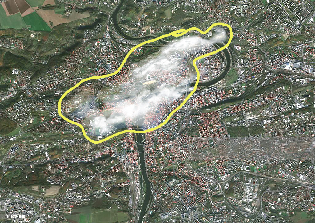 1318754885-3.jpg