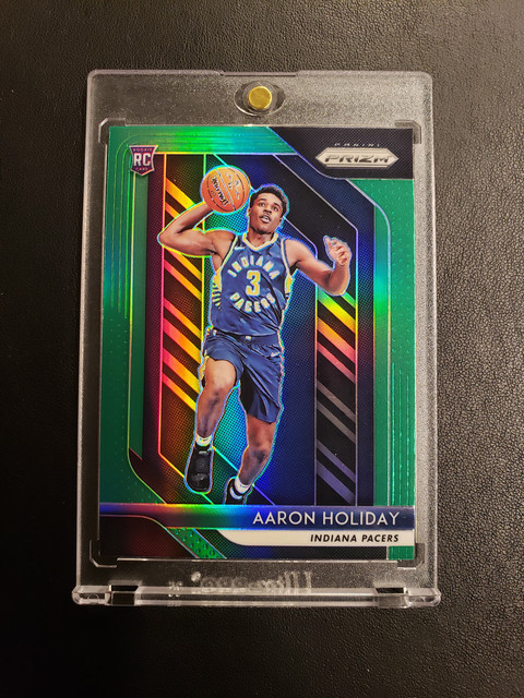 Aaron-Holiday-Green-Prizm-Rookie.jpg
