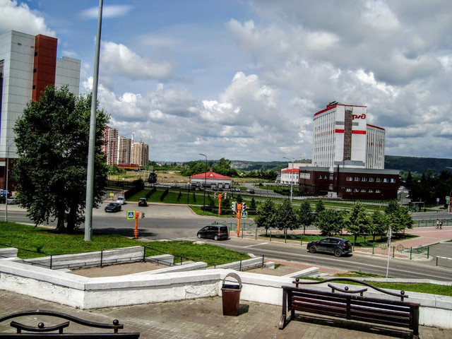 i-1