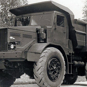 MAЗ-525
