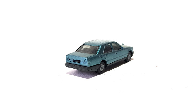 w124lb402