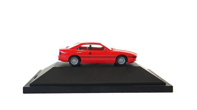 B850R306