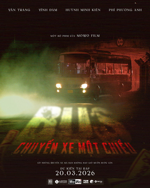 FIRSTLOOK BUS