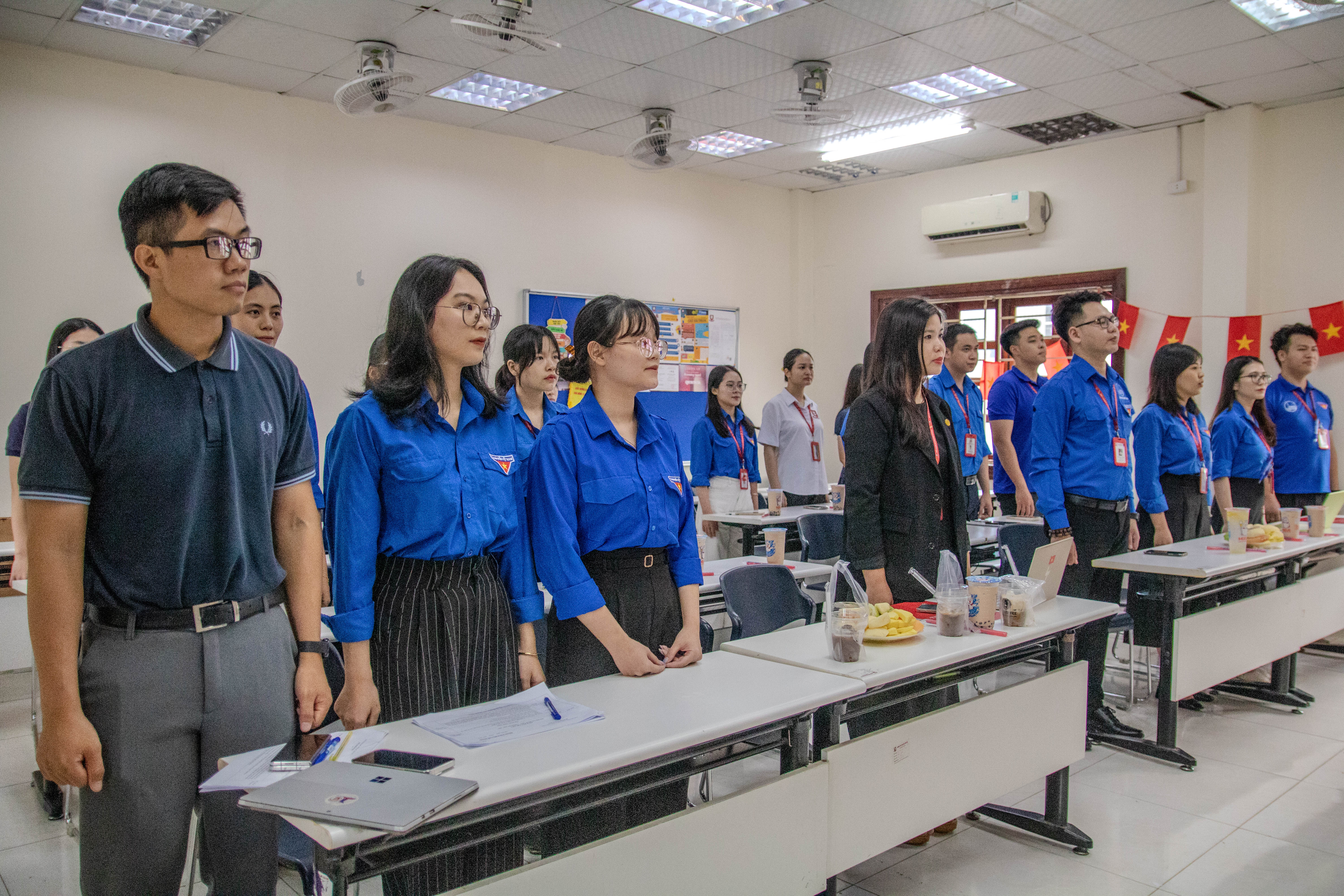 Đại hội Chi đoàn 1