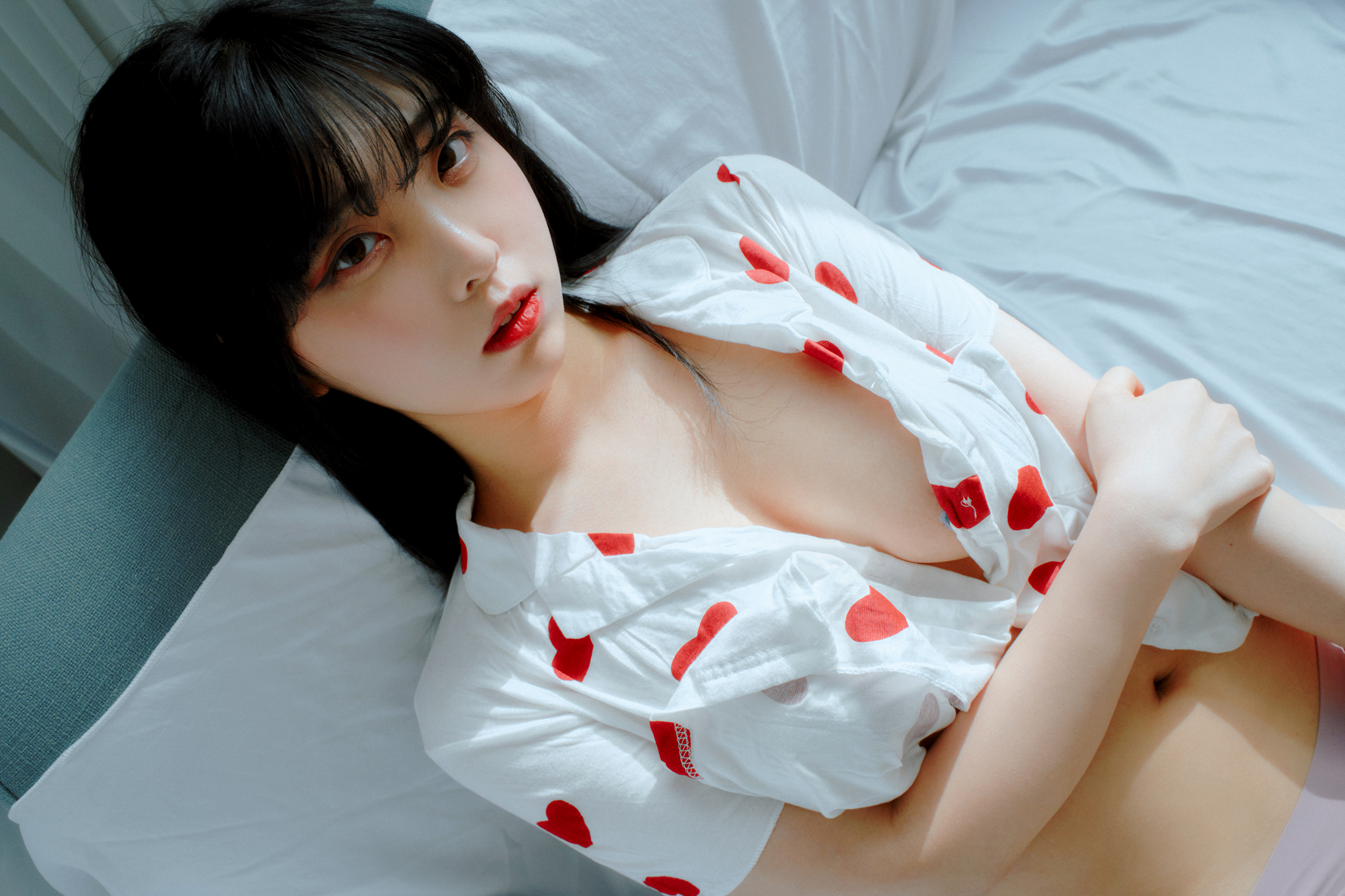 UAHJDFM (61)