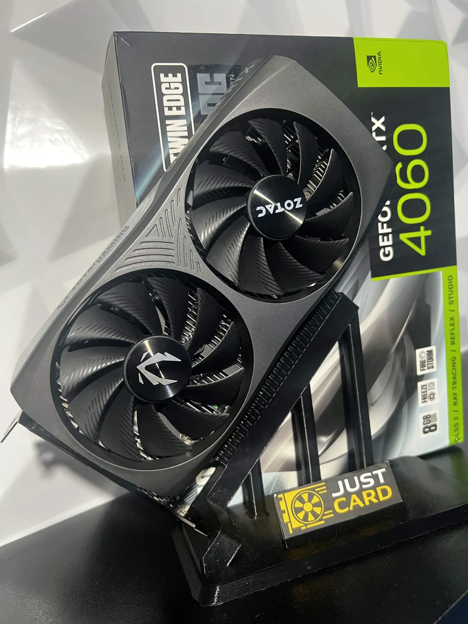 RTX 4060 8GB ZOTAC Twin Edge Occasion — photo 1