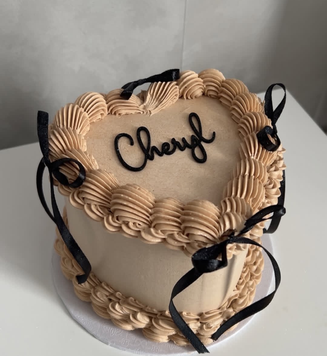 Cookies and Creamy Surprise Cake