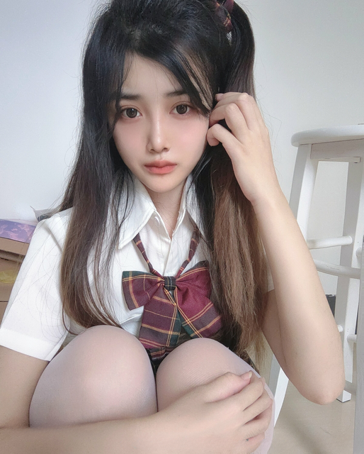 红色格子裙JK (1).png