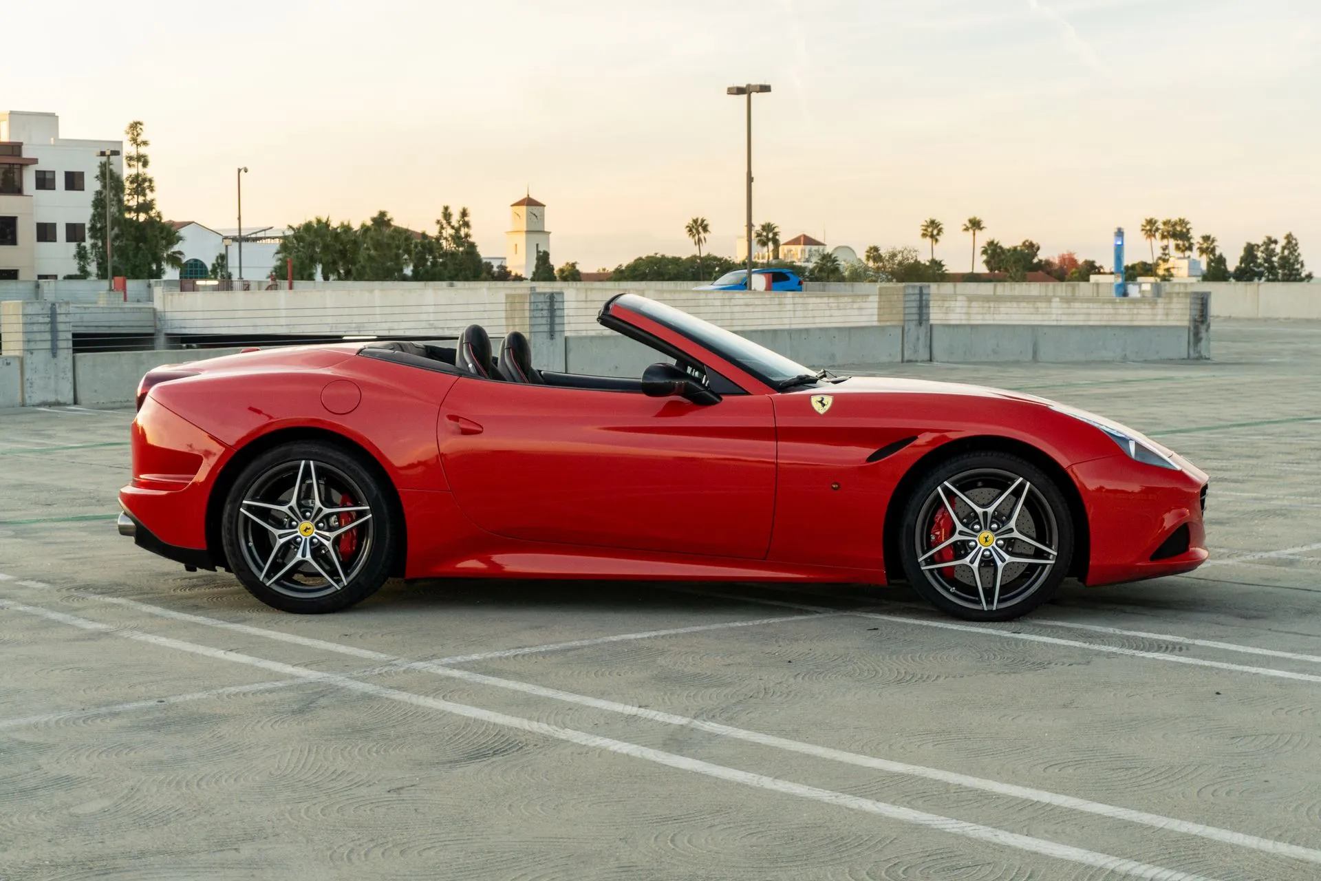Ferrari California T photo 3