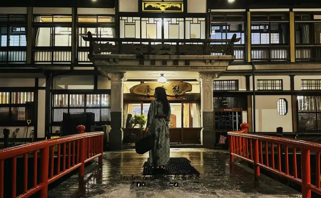 银山温泉街13.webp