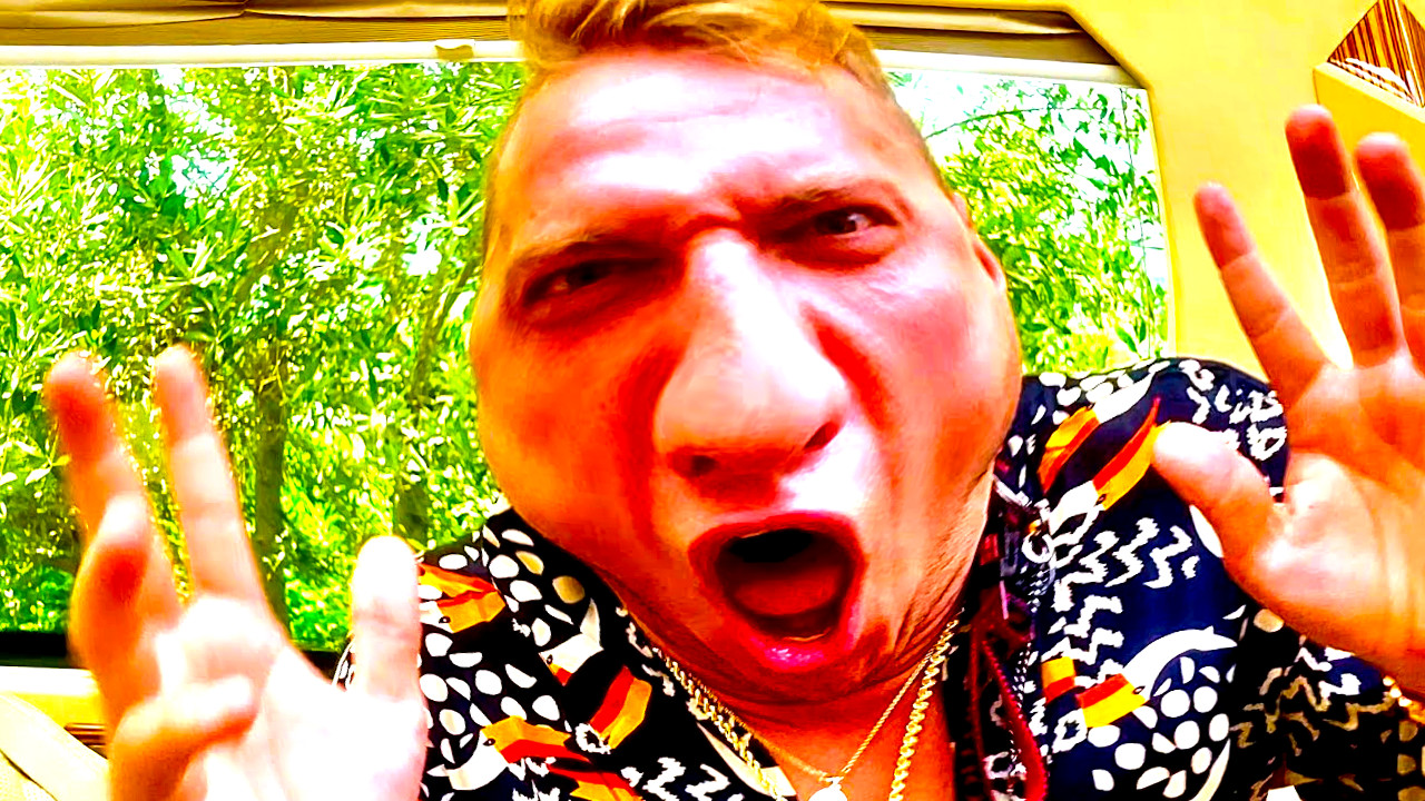 maxresdefault21.jpg