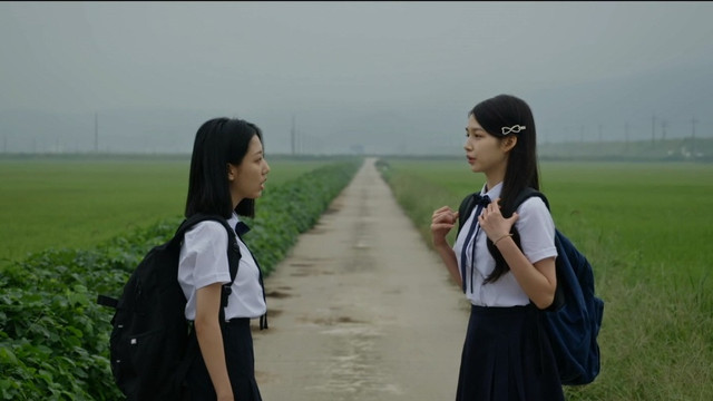 still-09