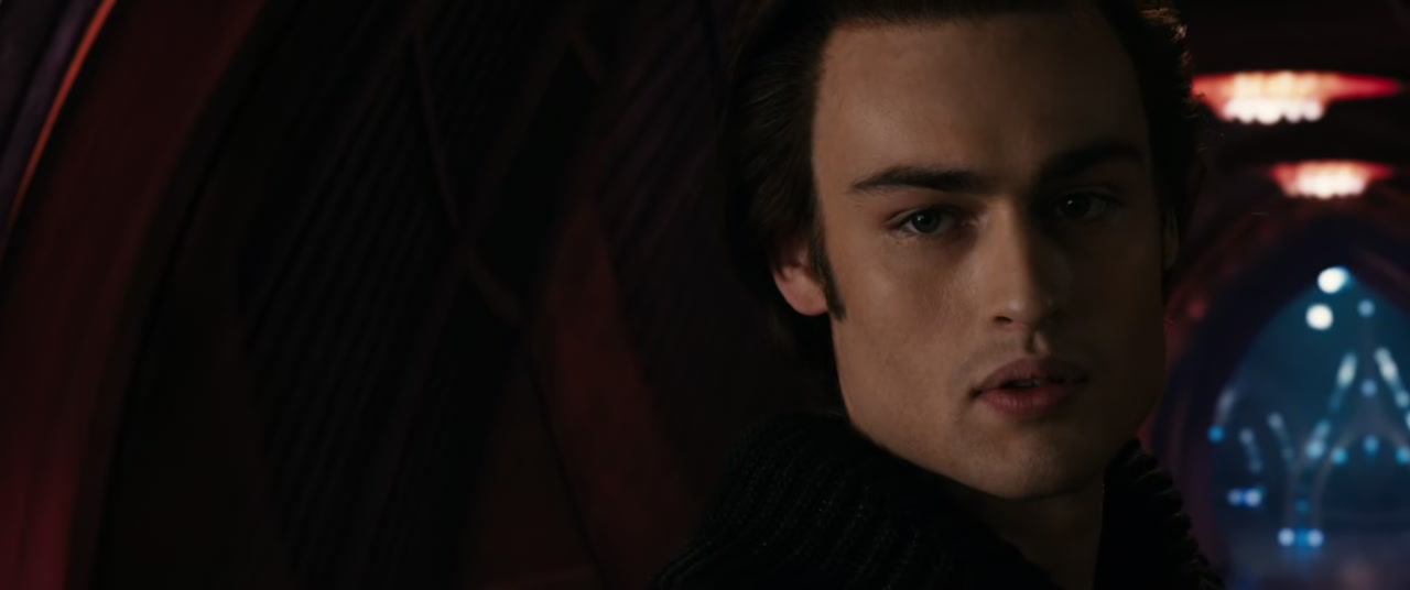Jupiter Ascending Screenshot