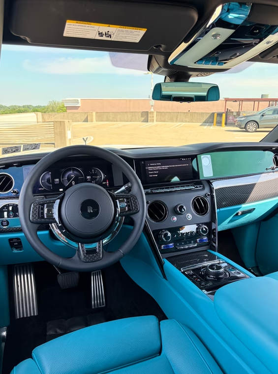 Rolls-Royce Cullinan photo 4