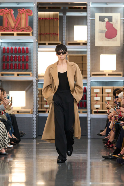 LOOK 39.jpg