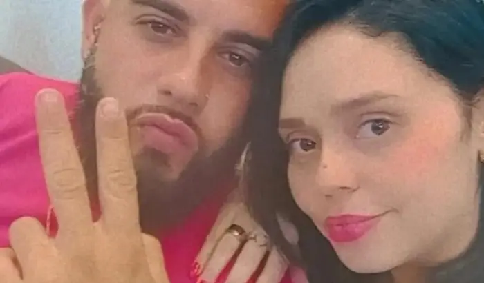 Casal Vitima De Incendio Segue Internado
