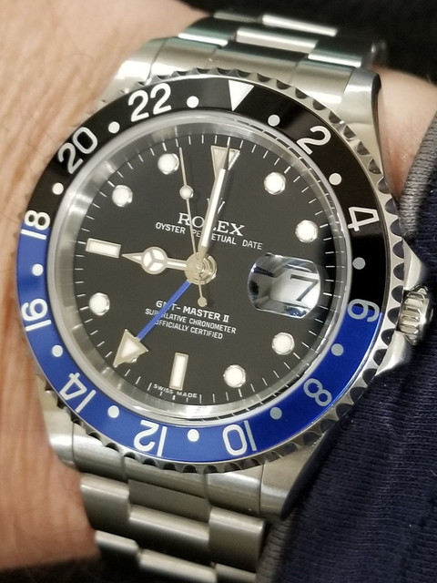 15838647828072
