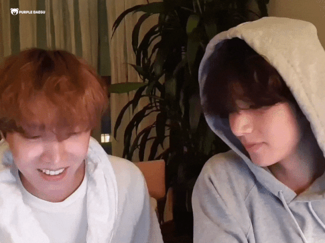 200129 Vlive (8)