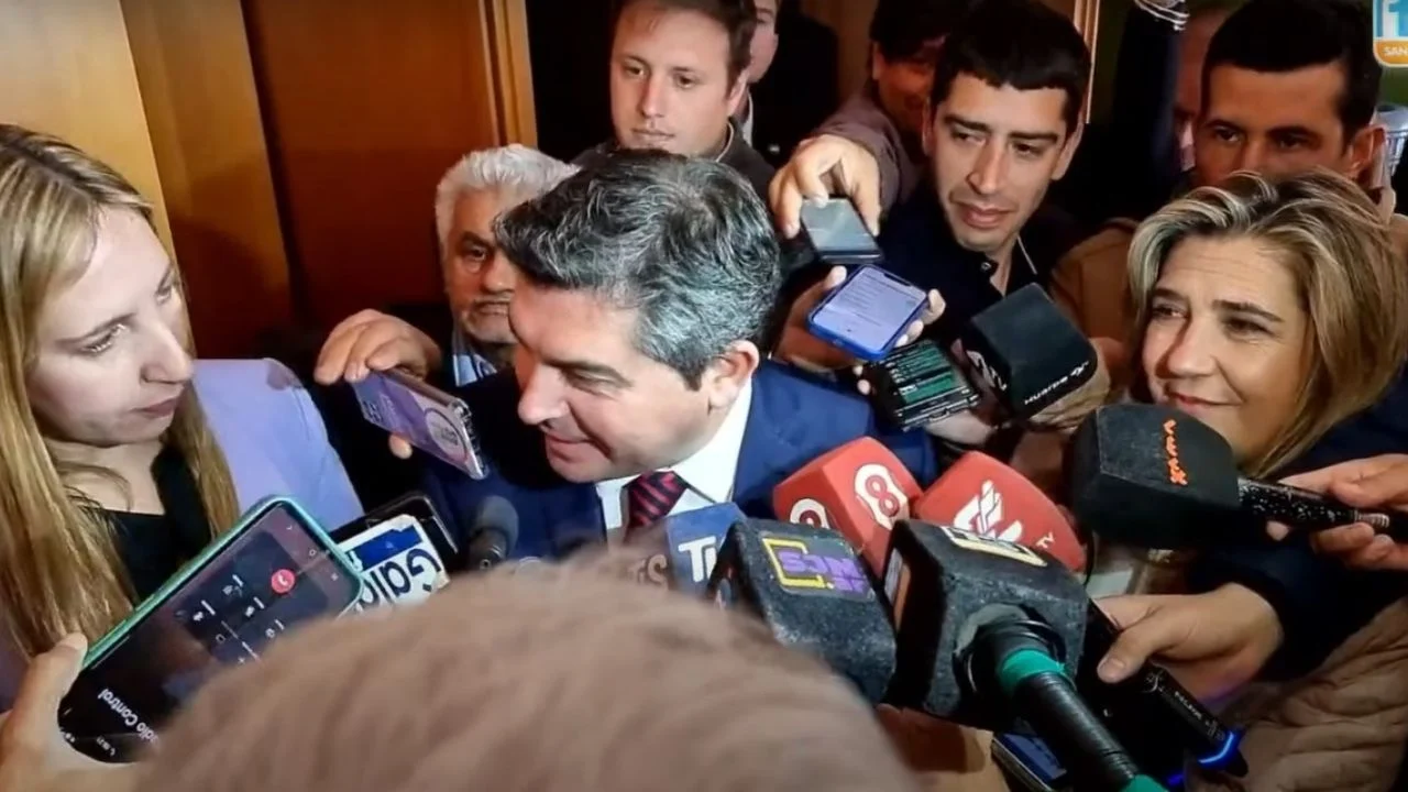 El gobernador de San Juan  Marcelo Orrego detallo  los avances en distintas obras y servicios en la provincia.