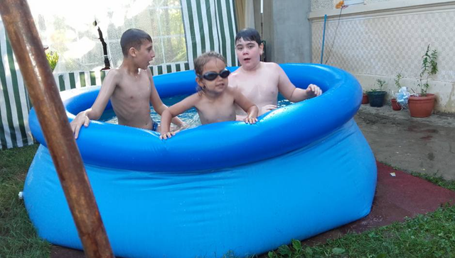 piscinapoolkeenvoinea