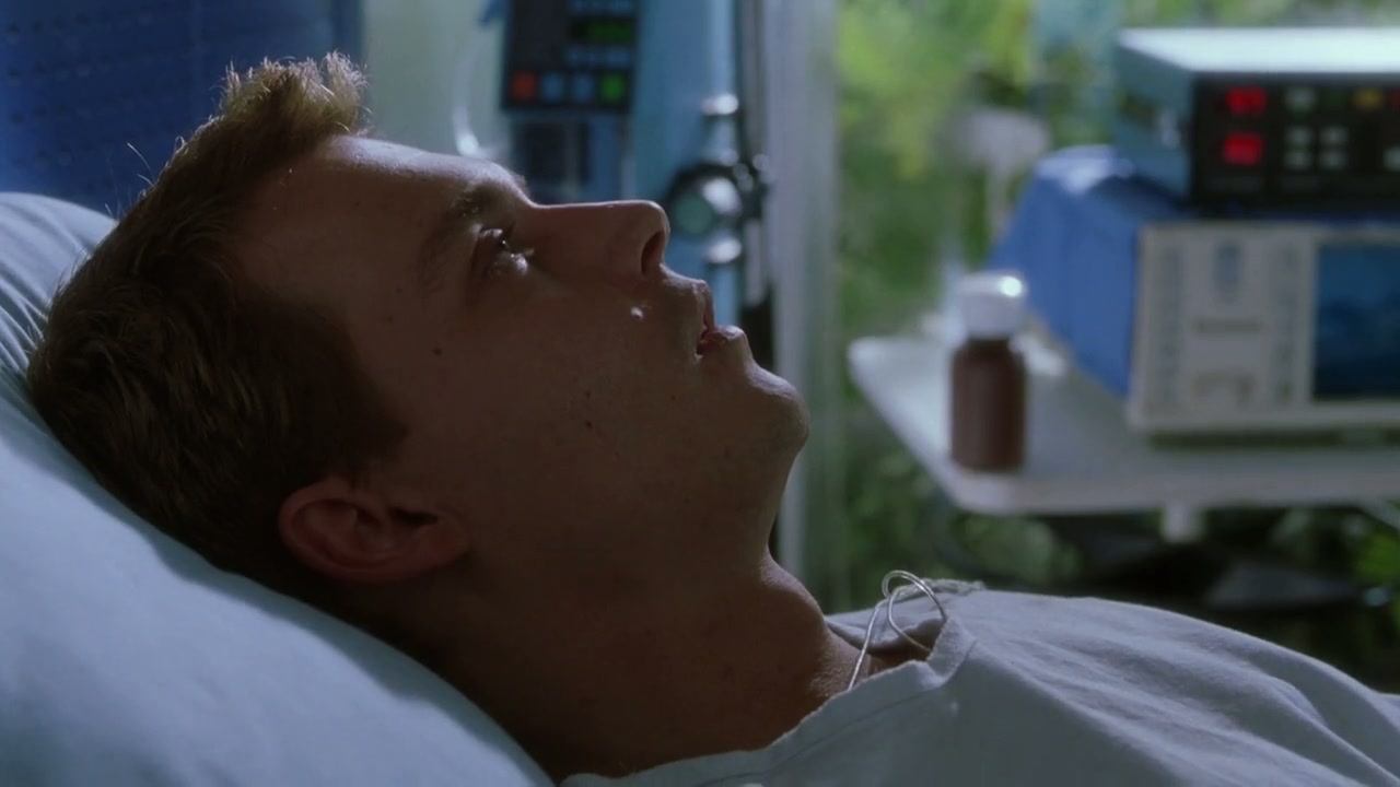 The Astronaut's Wife Screenshot