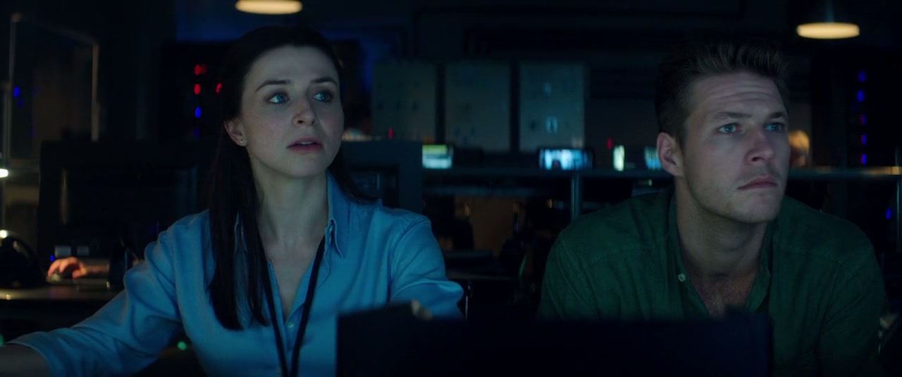 The November Man Screenshot