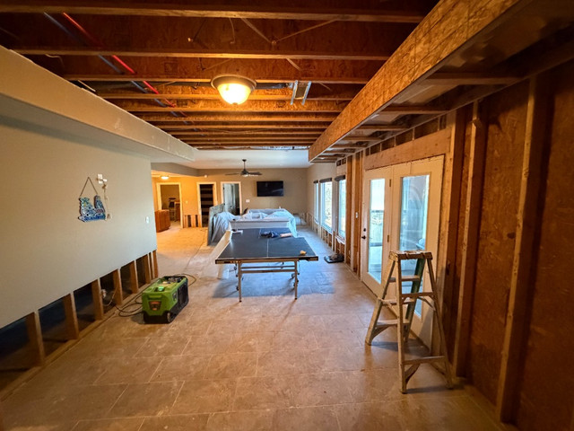 Custom home — Harris Group Drywall