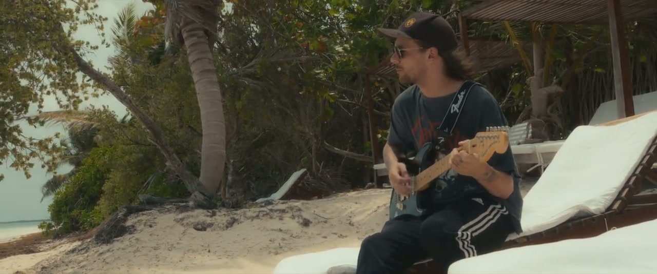 Louis Tomlinson: All of Those Voices Screenshot