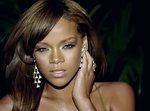 rihannasos.jpg