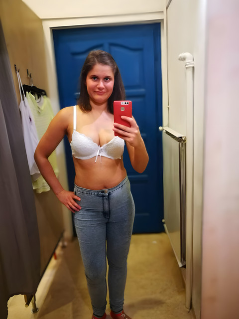 950d321d339d46bcda5442d5c7b63367.jpg