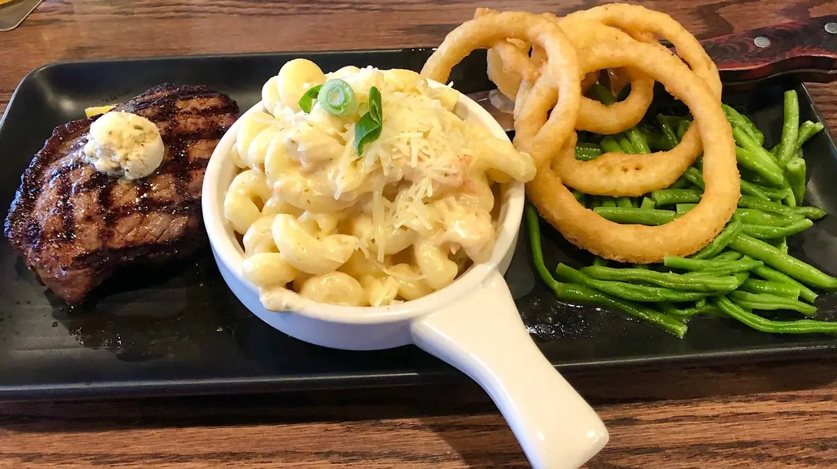 The Best Steakhouse Mac and Cheese