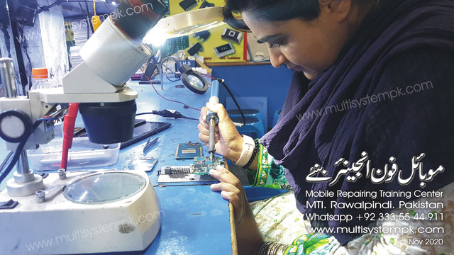 Smart Repair Course Training Center Training Institute Learning Program Student Picture Formate mob.jpg