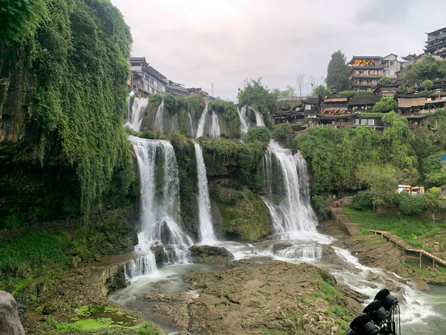 Украденное солнце. Universal Beijing Resort, Гуйлинь, Фужун, Чжанцзяцзе, Фэнхуан, Яншо. 8-17 апреля 2026. Украденное солнце. Universal Beijing Resort, Гуйлинь, Фужун, Чжанцзяцзе, Фэнхуан, Яншо. 8-17 апреля 2026.