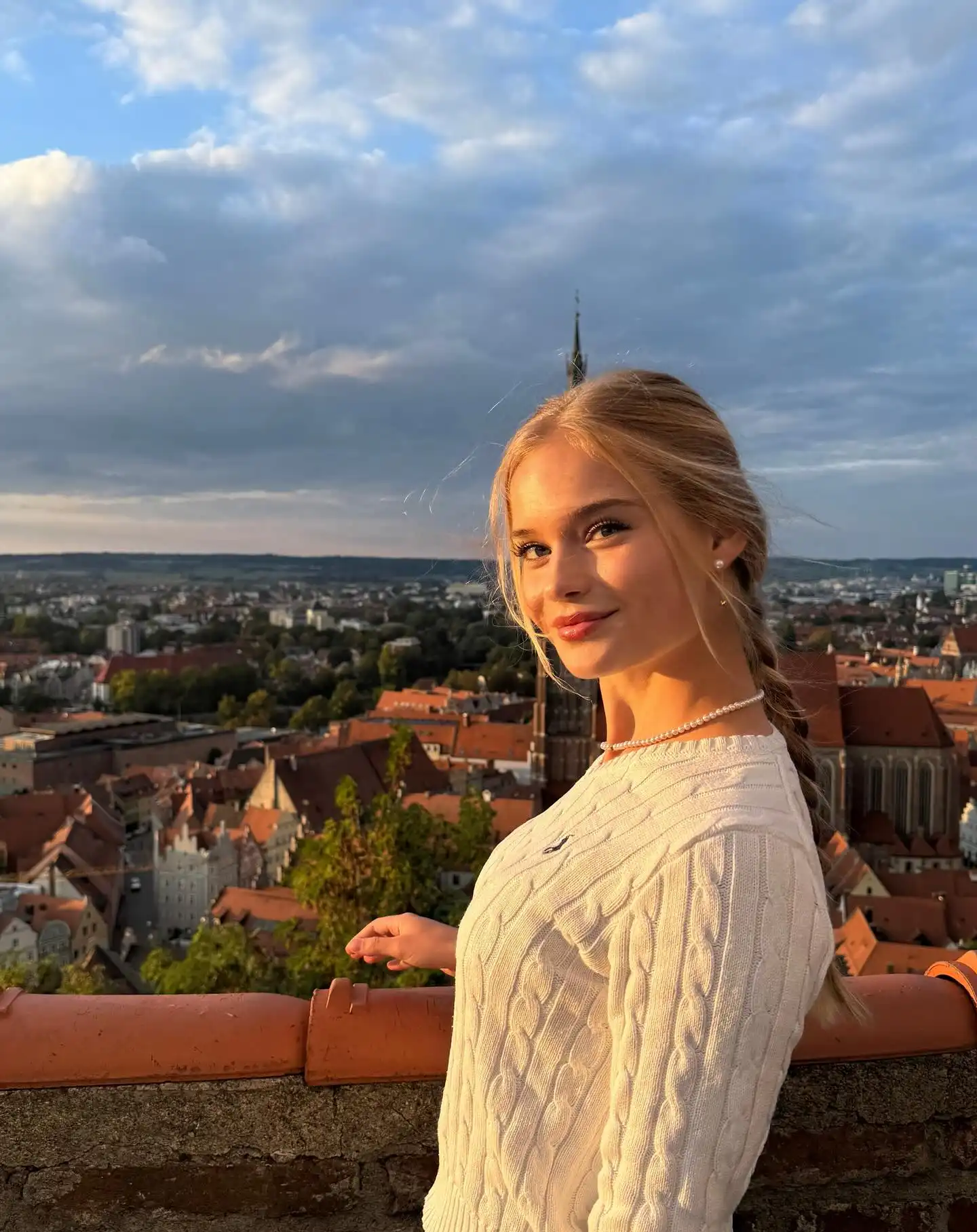 Veronika-Miller-Wallpapers-Insta-Sport-Bio-10