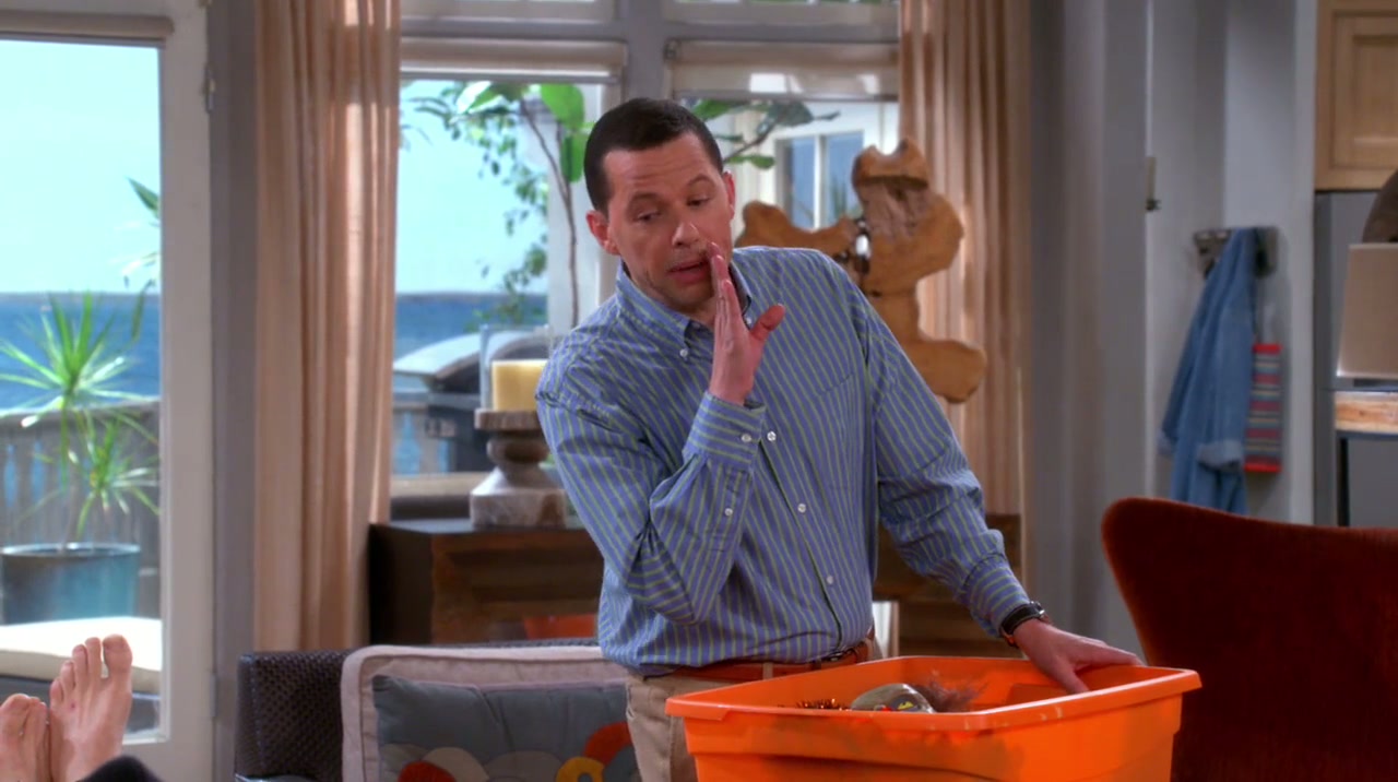 Two and a Half Men Screenshot