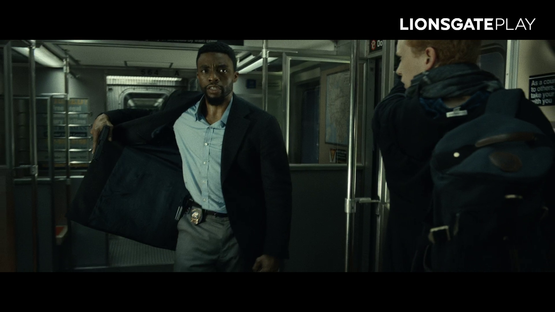 21 Bridges Movie Screenshot
