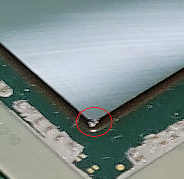 cracked-die-1