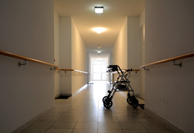 Ensure Complete Patient Privacy Only with PVC Hospital Wall Divider.jpg