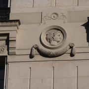 Mascaron Facade4 -Rue de Malte