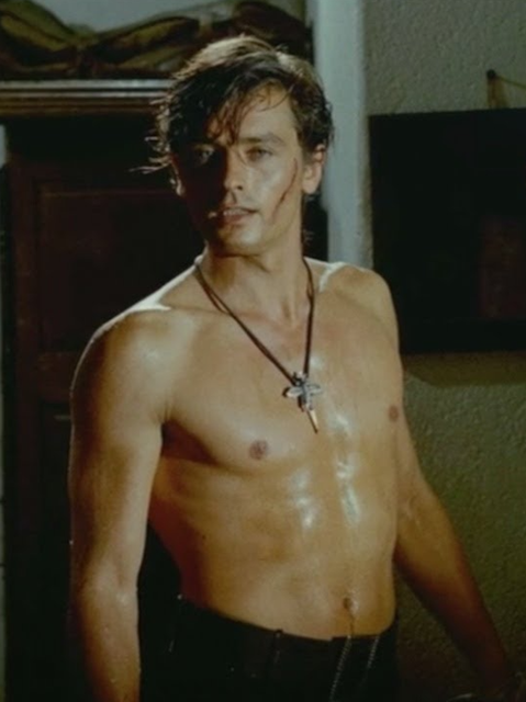Alain-Delon-shirtless