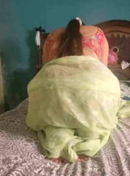 Wife Mom Aunty ki incest dunia with pics & Gifs
