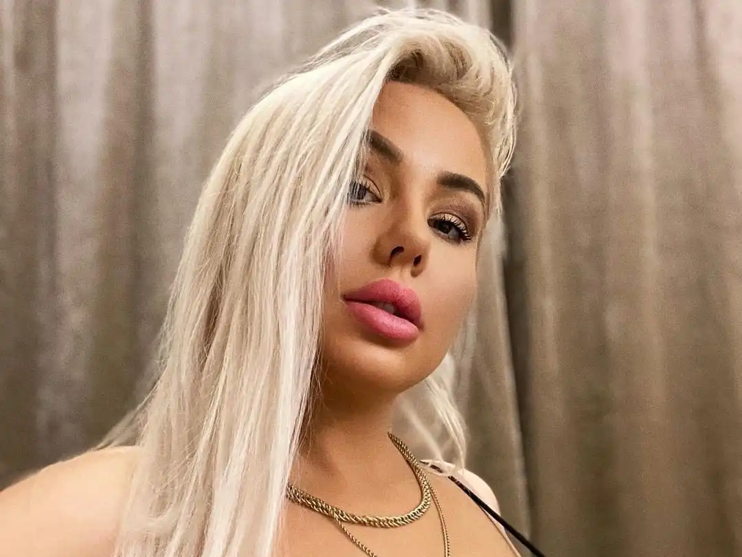 Amanda Breden Wallpapers Insta Fit Bio (20)