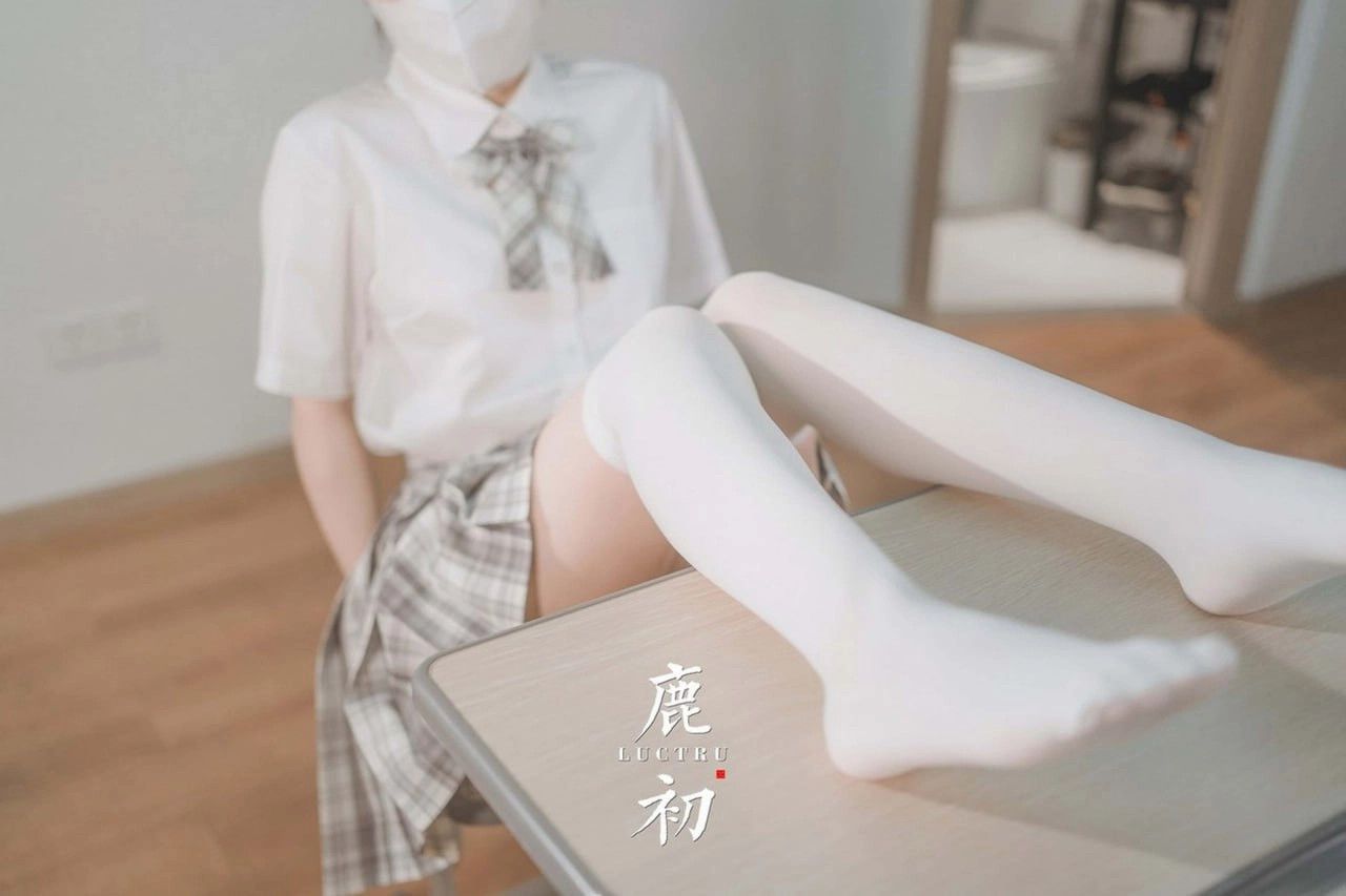 【套圖x35】源紗希喵喵喵-女上司的休憩時光[52P]
