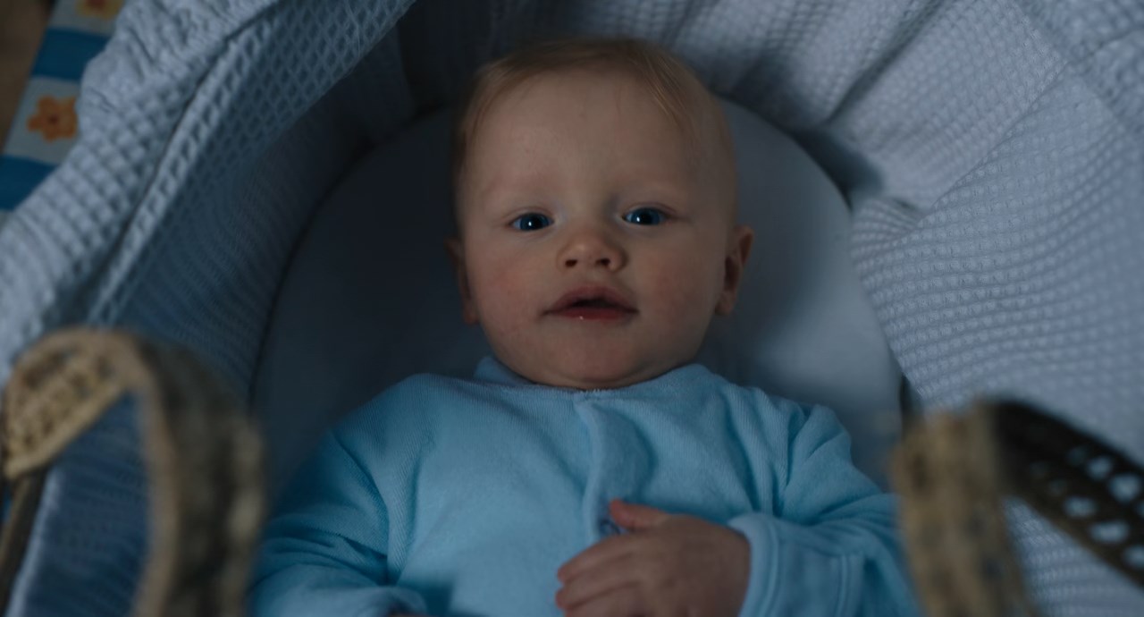 Man vs Baby Screenshot