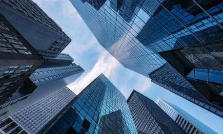 Grupurile bancare se străduiesc să reducă taxele de capital propuse de Basel