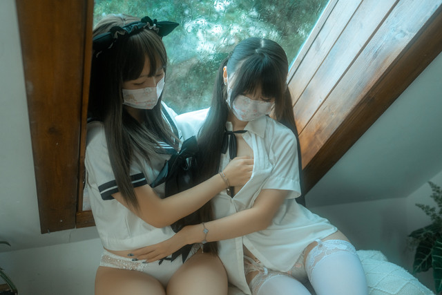 0002