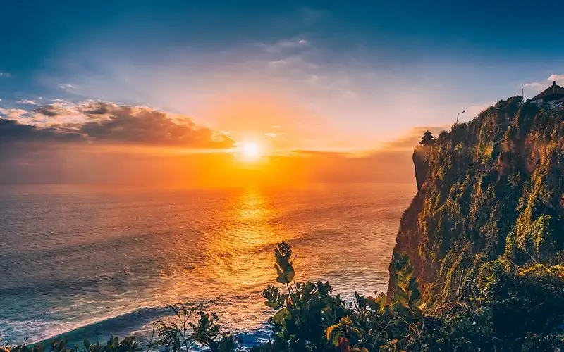 Sunset Uluwatu Bali 3 Hari 2 Malam