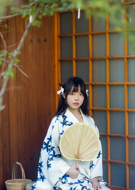 六味帝皇酱 夏日和服 001